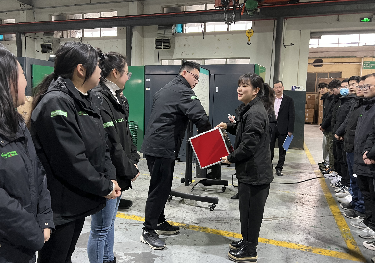 _(ji)ܿՉC(j)12·C(jing)骄(jing)h(hun)(ji)2