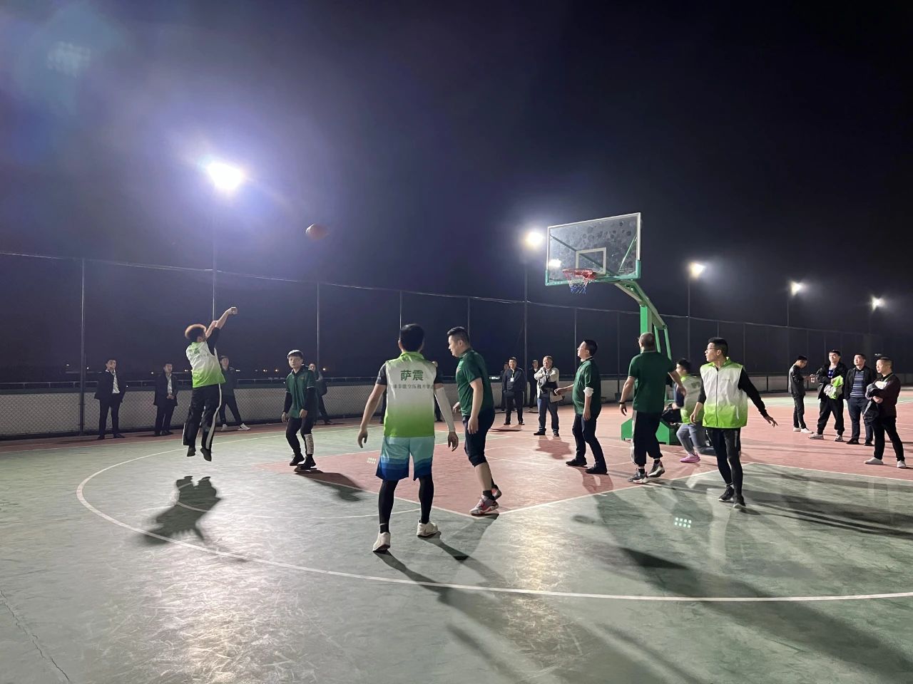 _W(xu)Ժʮȫ(gu)N۾ӢӖ(xn)AMɹ